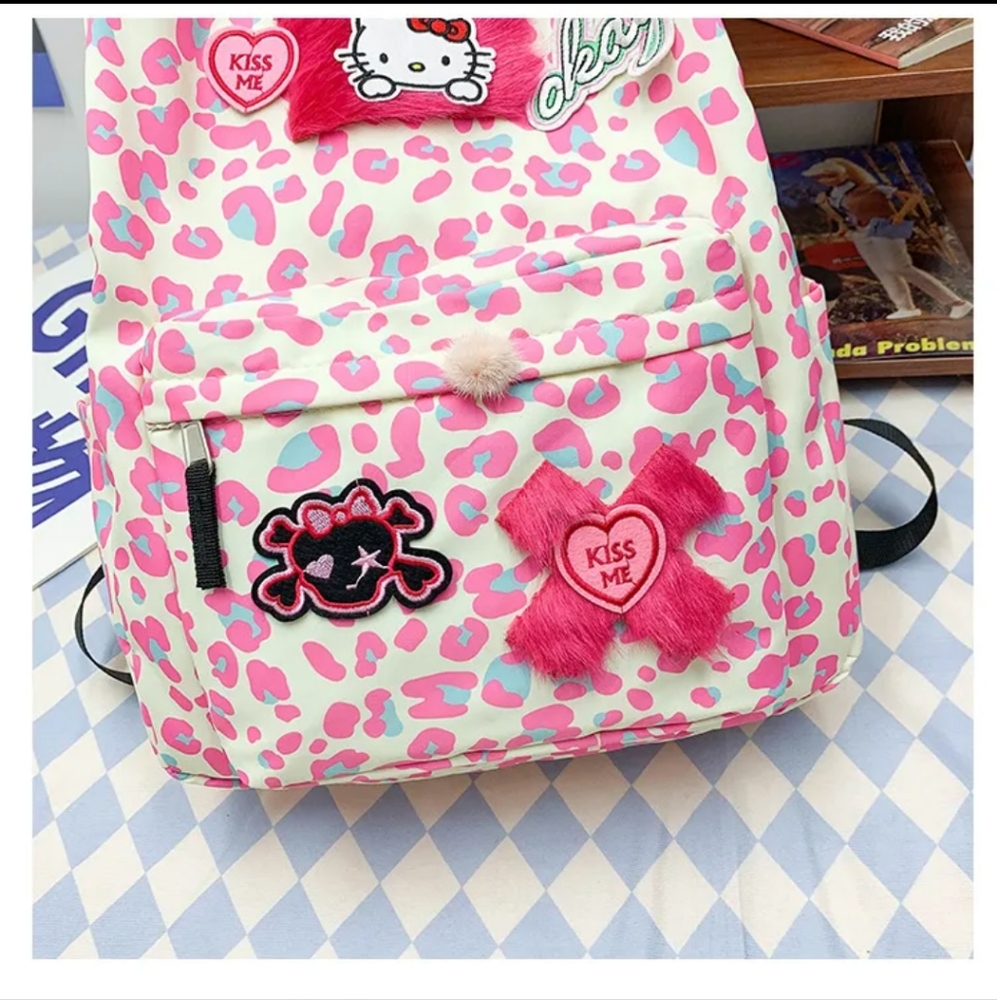 🆕 Hello Kitty Leopard Print Backpack 🎒 - Picture 5 of 12